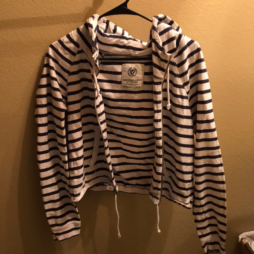 Cropped zip-up!